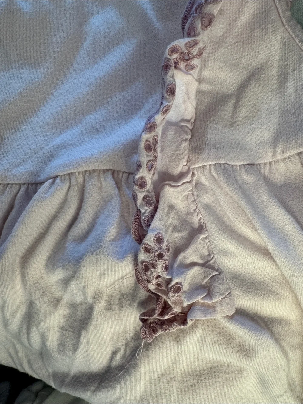 Adorable Outfit - eyelet lace, ruffle details!